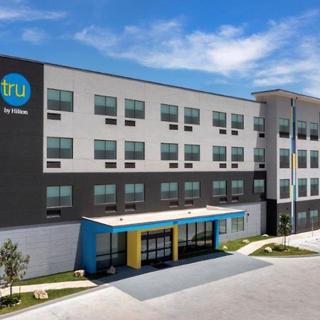 Tru By Hilton San Antonio North Hotel ภายนอก รูปภาพ